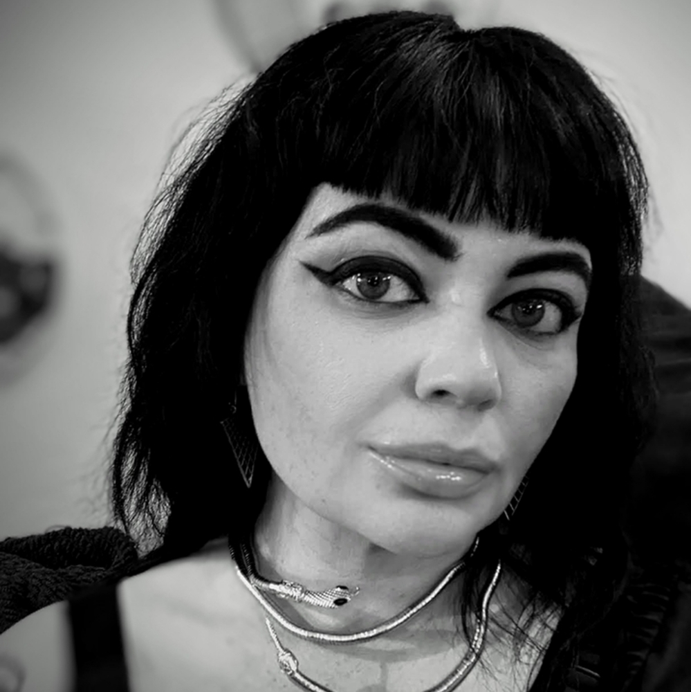 Meet your Posher, Marie